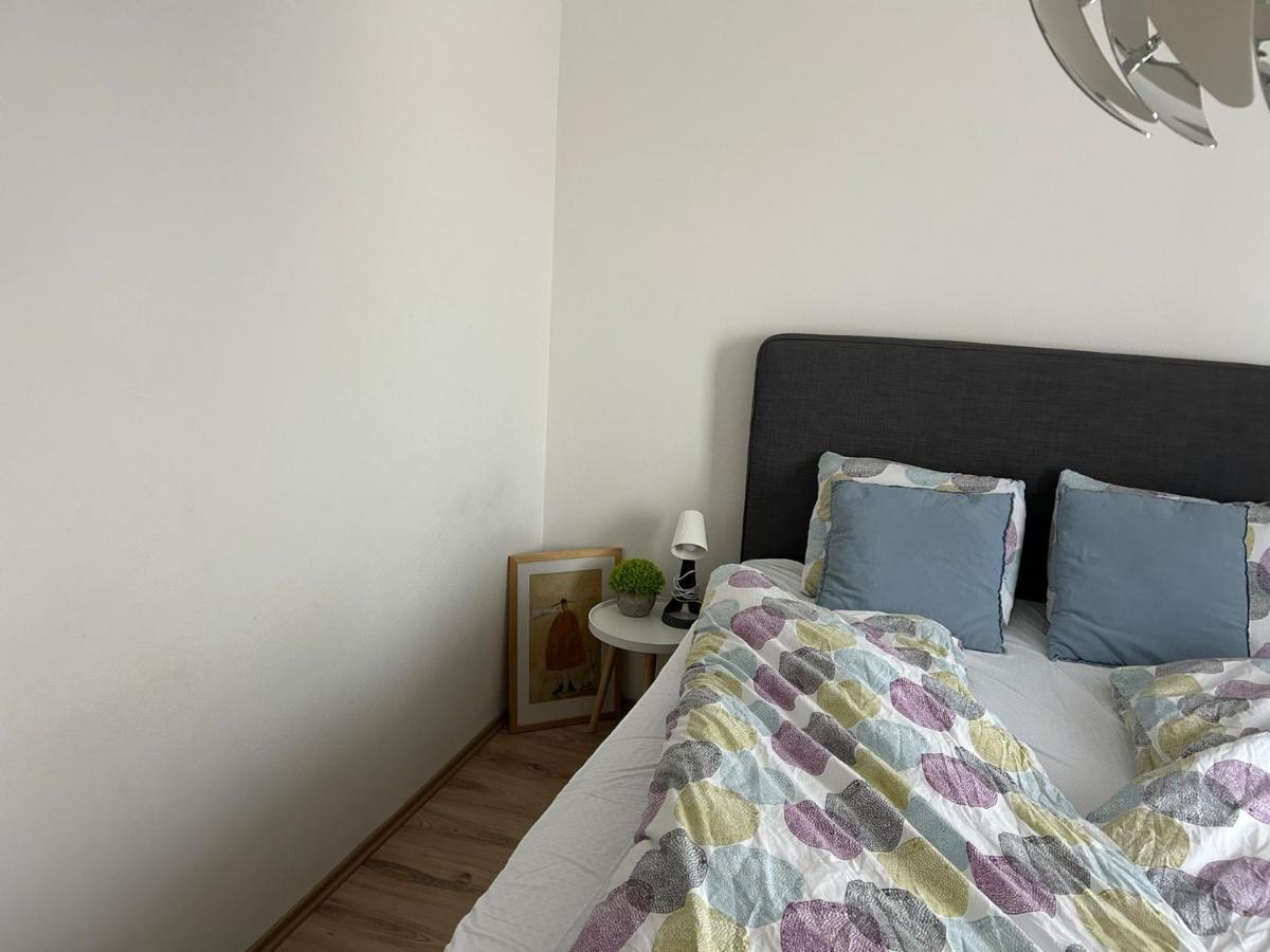 Apartman "Dunaj" Private Parking - Klimatizacia Шаморин Экстерьер фото